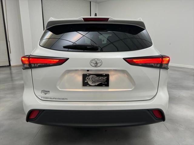 2023 toyota highlander l