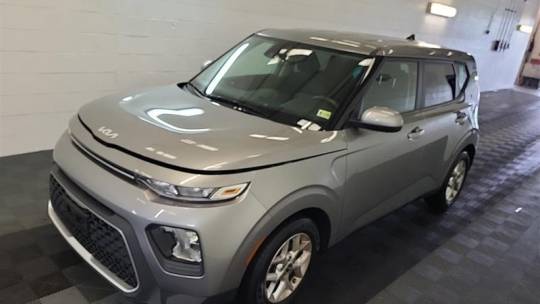 2022 Kia se