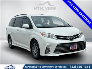 2018 Toyota Sienna xle 7-passenger auto access seat