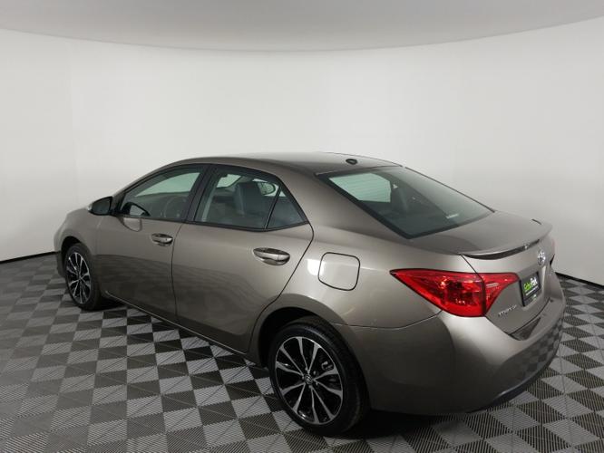 used 2017 toyota corolla se signal hill, ca 90755 for sale in long beach, california