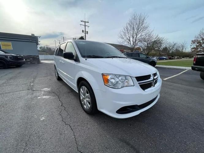 2015 dodge grand caravan passenger se minivan 4d in shelby township, michigan