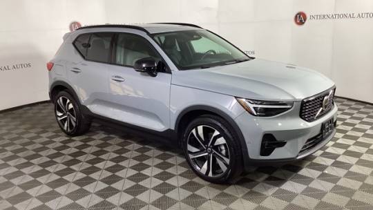 2024 Volvo XC40