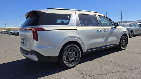 2025 Kia Carnival