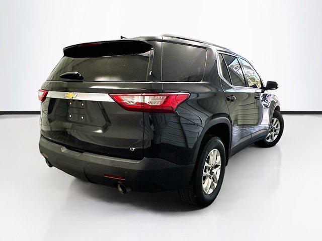 2020 chevrolet traverse lt leather