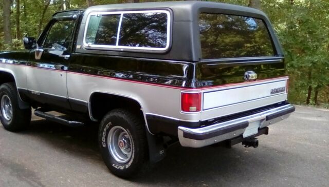 1990 chevrolet k5 blazer 4x4 suv