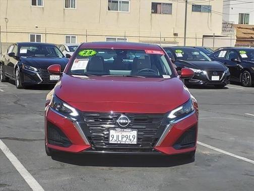 2023 nissan altima