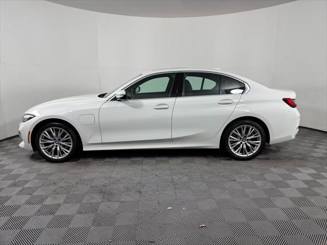 2024 bmw 330e base
