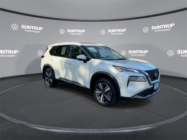 2022 nissan rogue sl