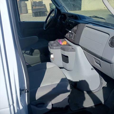 2010 ford e350 super duty xlt