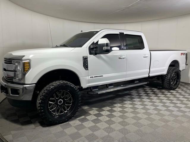 2019 ford f-350 lariat super duty
