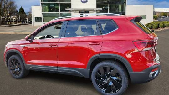2024 Volkswagen Taos sel
