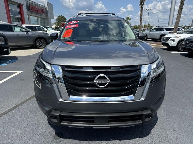 2022 nissan pathfinder sv