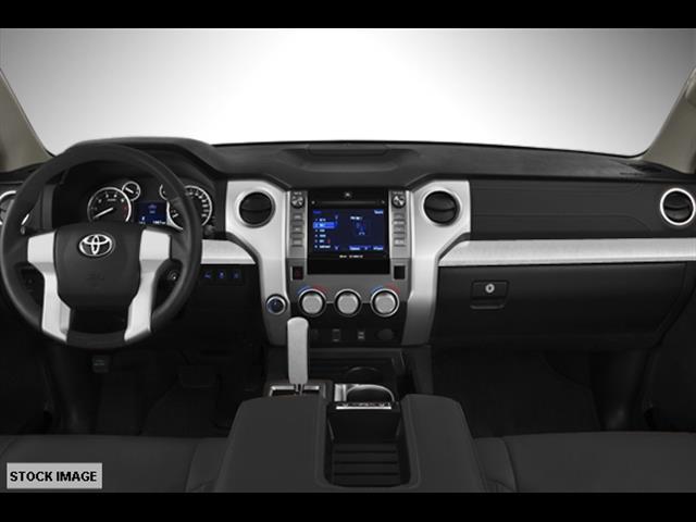 2014 toyota tundra sr5 4x4 sr5 4dr crewmax cab pickup sb (5.7l v8 for sale in augusta, maine
