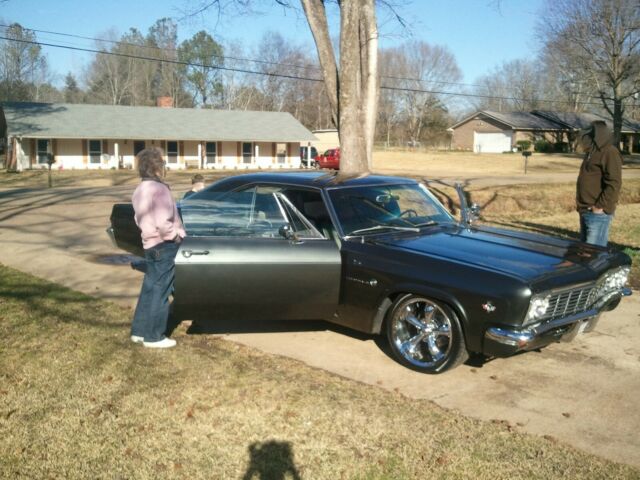 1966 chevy impala 2 door sport car