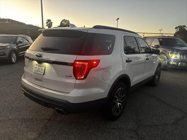 2017 ford explorer sport