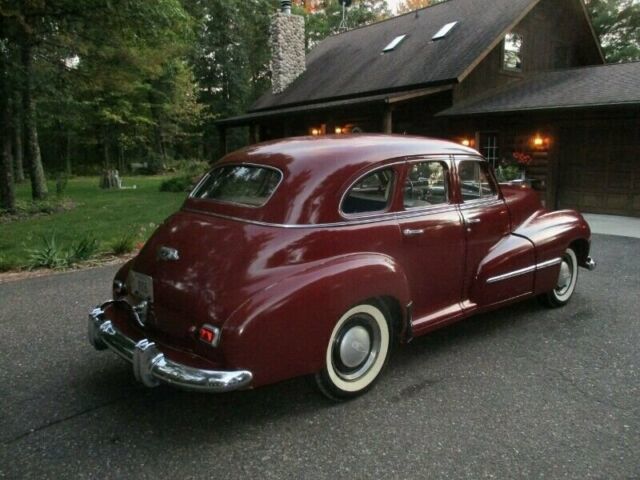 1947 oldsmobile sedan