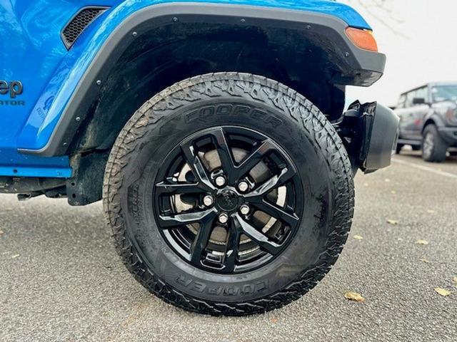 2022 jeep gladiator sport
