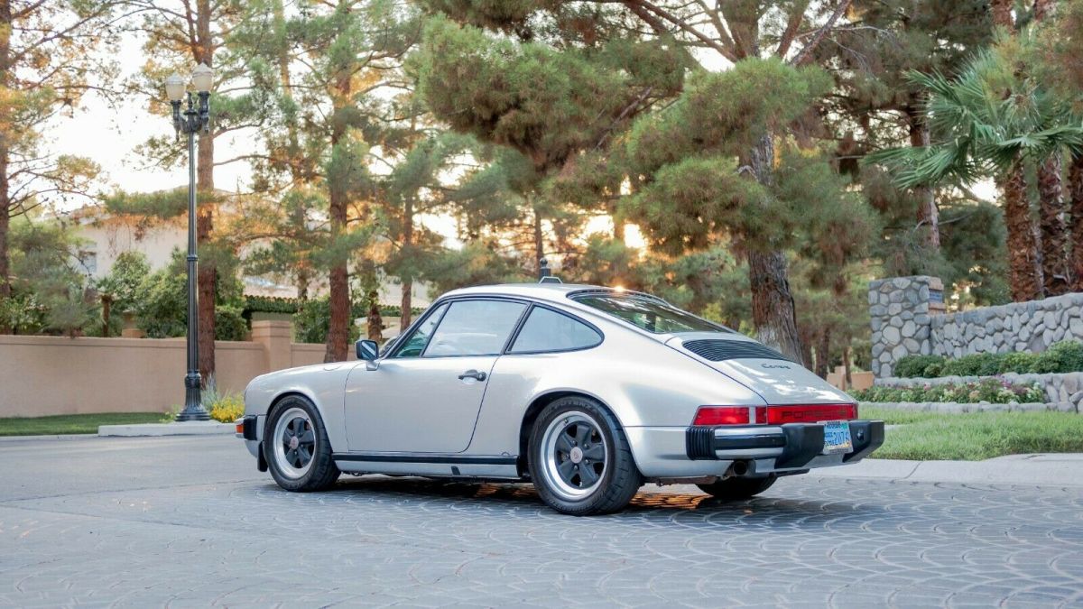 1986 porsche 911 carrera 3.2