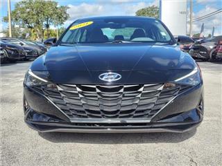 2021 Hyundai Elantra blue