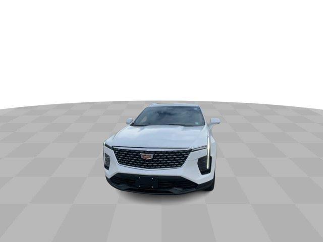 2024 cadillac xt4 luxury