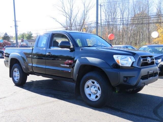 2014 toyota tacoma base 4x4 base 4dr access cab 6.1 ft sb 5m for sale in middletown, connecticut