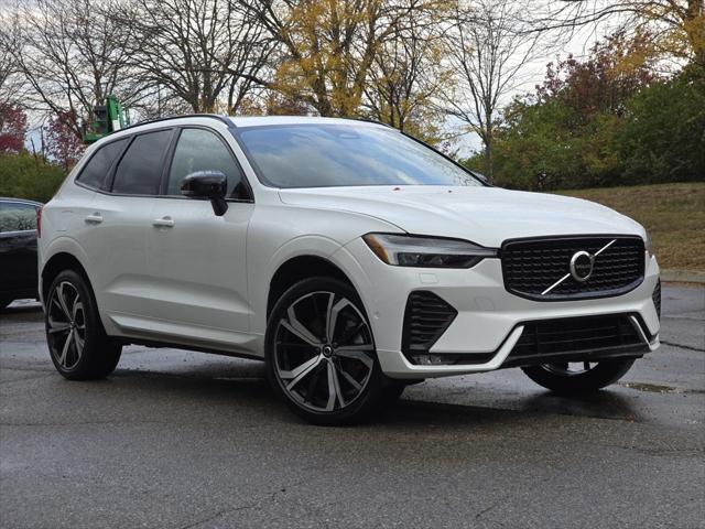 2023 volvo xc60 b5 ultimate dark theme