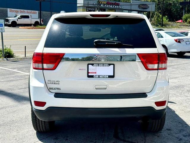 2012 jeep grand cherokee laredo