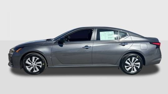 2025 Nissan Altima