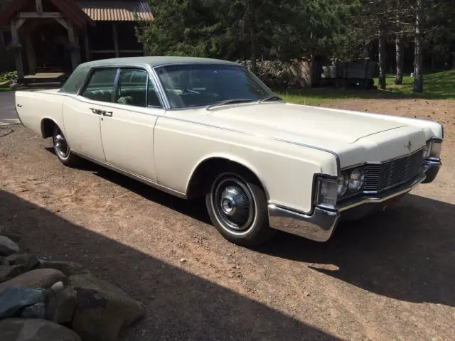 1968 lincoln continental 4 door. unrestored! original paperwork