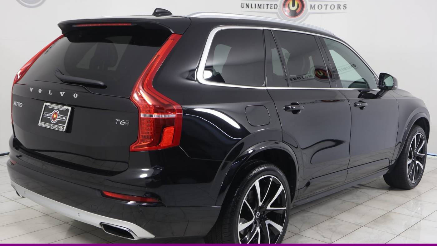 2021 volvo xc90 t6 momentum 7-passenger
