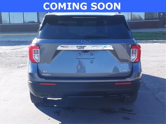 2023 ford explorer xlt