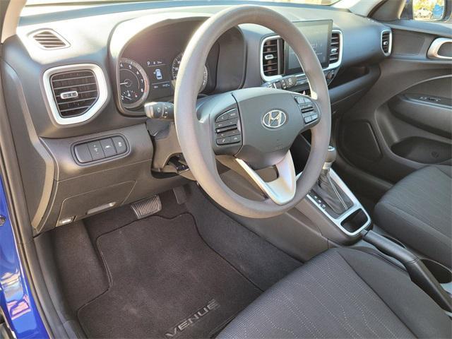 2022 hyundai venue se