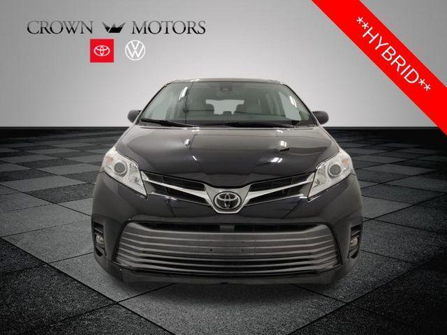 2020 toyota sienna xle