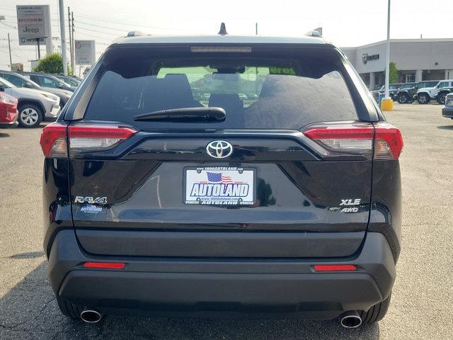 2019 toyota rav4 xle