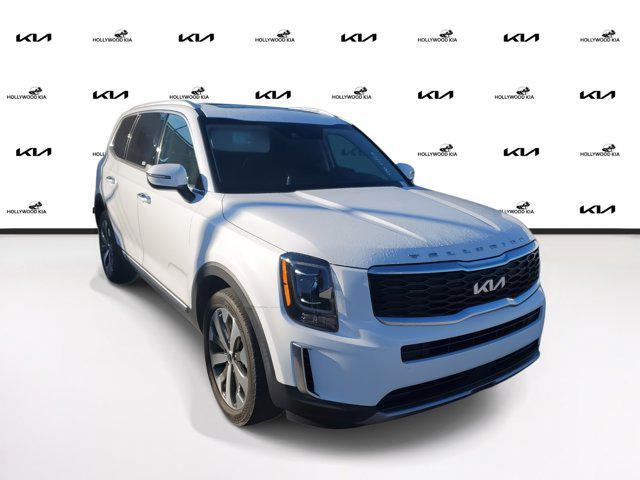 2022 kia telluride s
