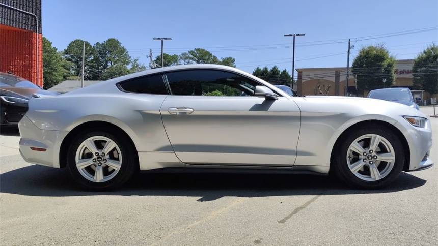 2016 ford mustang v6