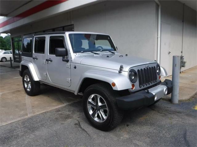 2012 jeep wrangler unlimited sahara
