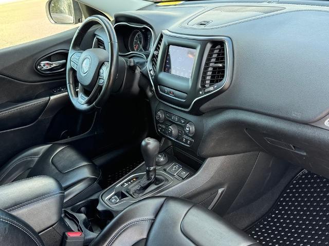 2019 jeep cherokee latitude plus