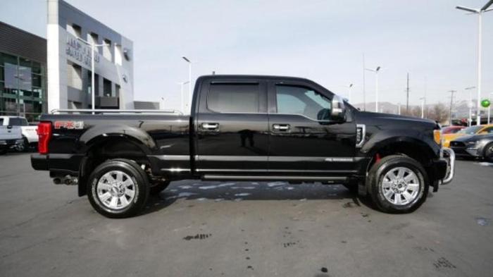 2017 ford f-350 super duty platinum 4x4 platinum 4dr crew cab 8 ft. lb srw pickup for sale in salt lake city, utah
