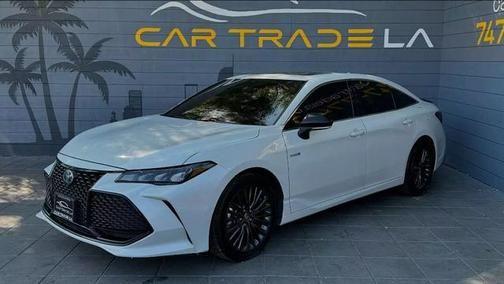 2021 toyota avalon hybrid