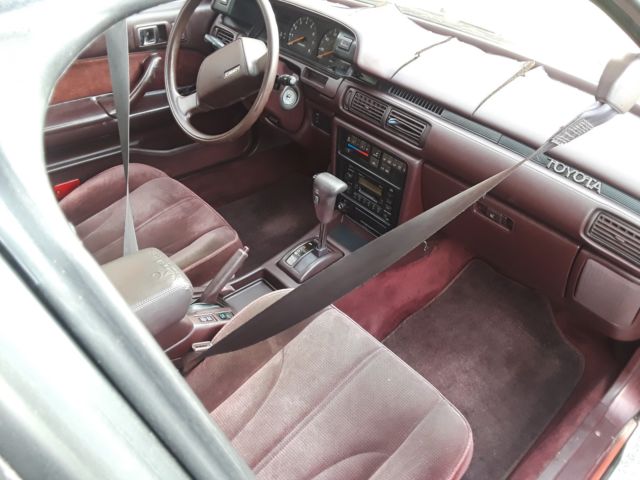 1988 toyota camry le