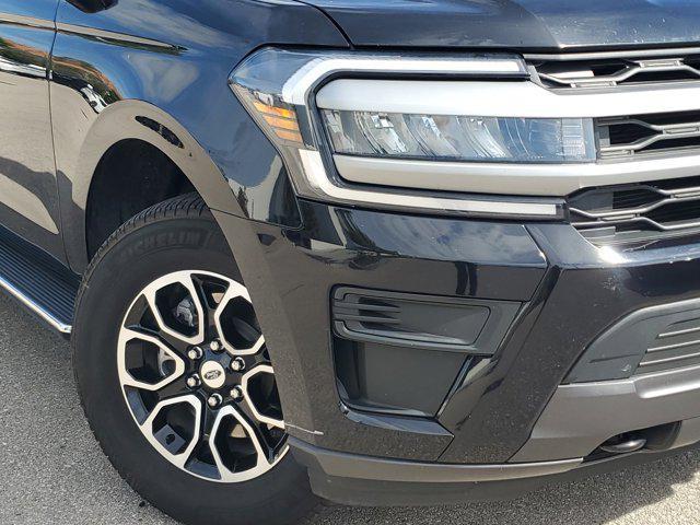 2023 ford expedition xlt