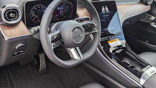 2025 Mercedes-Benz GLC