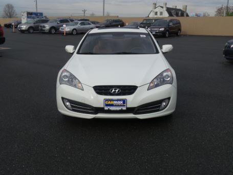 2010 hyundai genesis coupe 3.8l 3.8l 2dr coupe for sale in newark, delaware