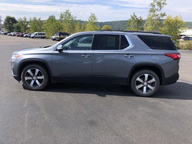 2020 chevrolet traverse lt leather