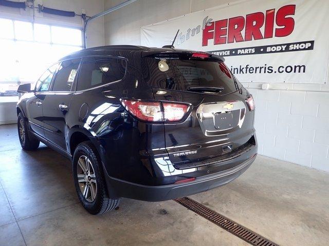 used 2017 chevrolet traverse fwd lt w/ 1lt new philadelphia, oh 44663 for sale in new philadelphia, ohio
