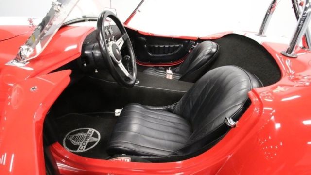 428 scj v8, top loader 4 speed, hard top, 4 wheel disc, jag posi rear, unique!!