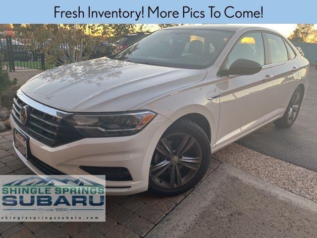 2020 volkswagen jetta 1.4t r-line