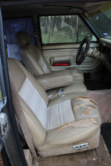 1990 jeep grand wagoneer limited 4x4