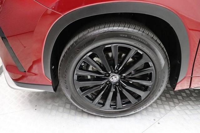 2024 toyota highlander xse